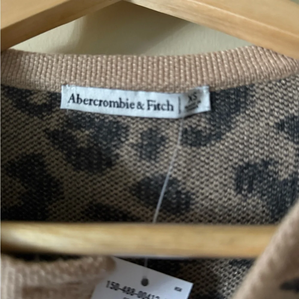 Abercrombie & Fitch Tan Button Down Shirt - Picture 3 of 4
